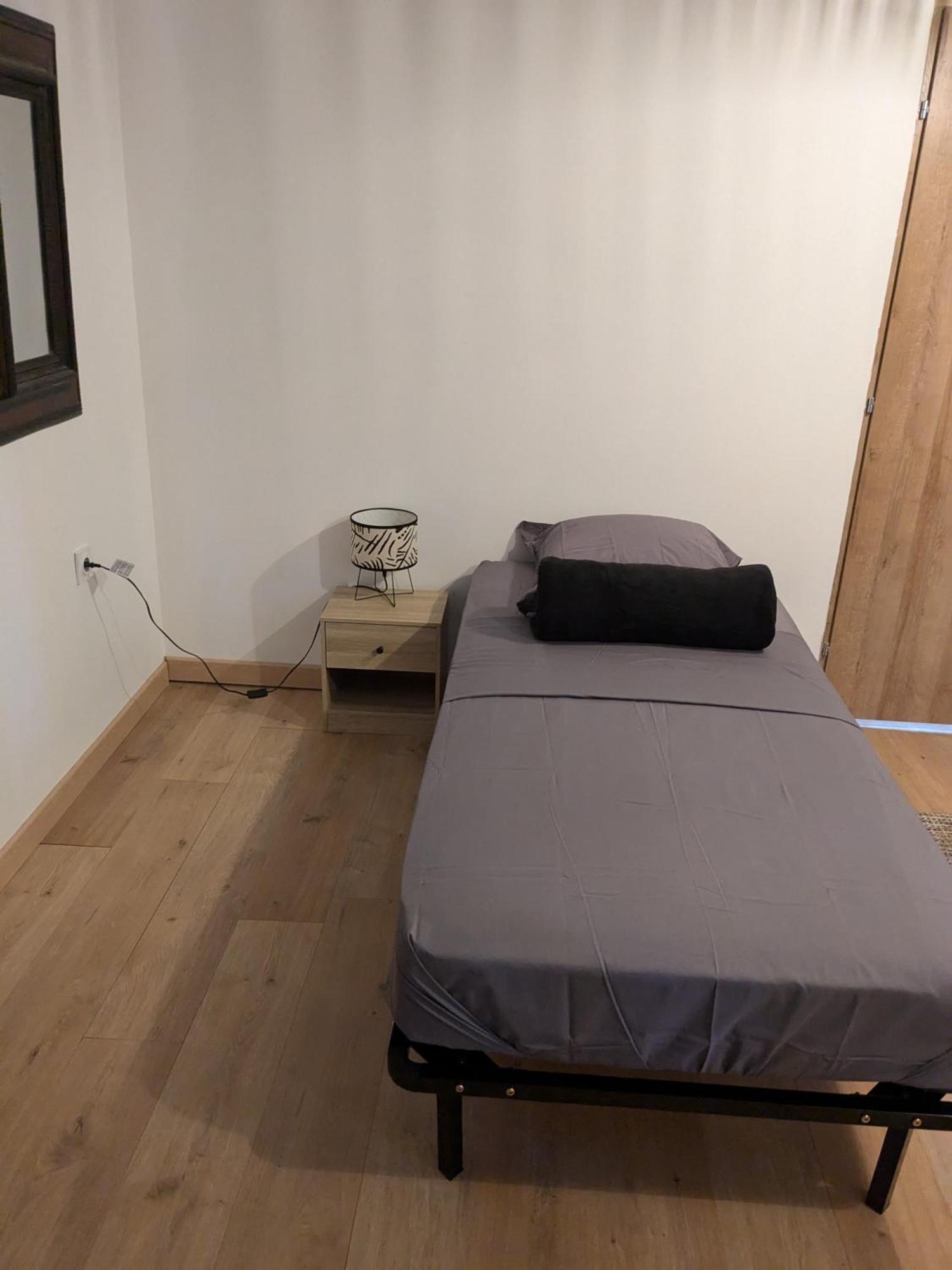 Chez Cornelia Bed & Breakfast Estaing  Ngoại thất bức ảnh