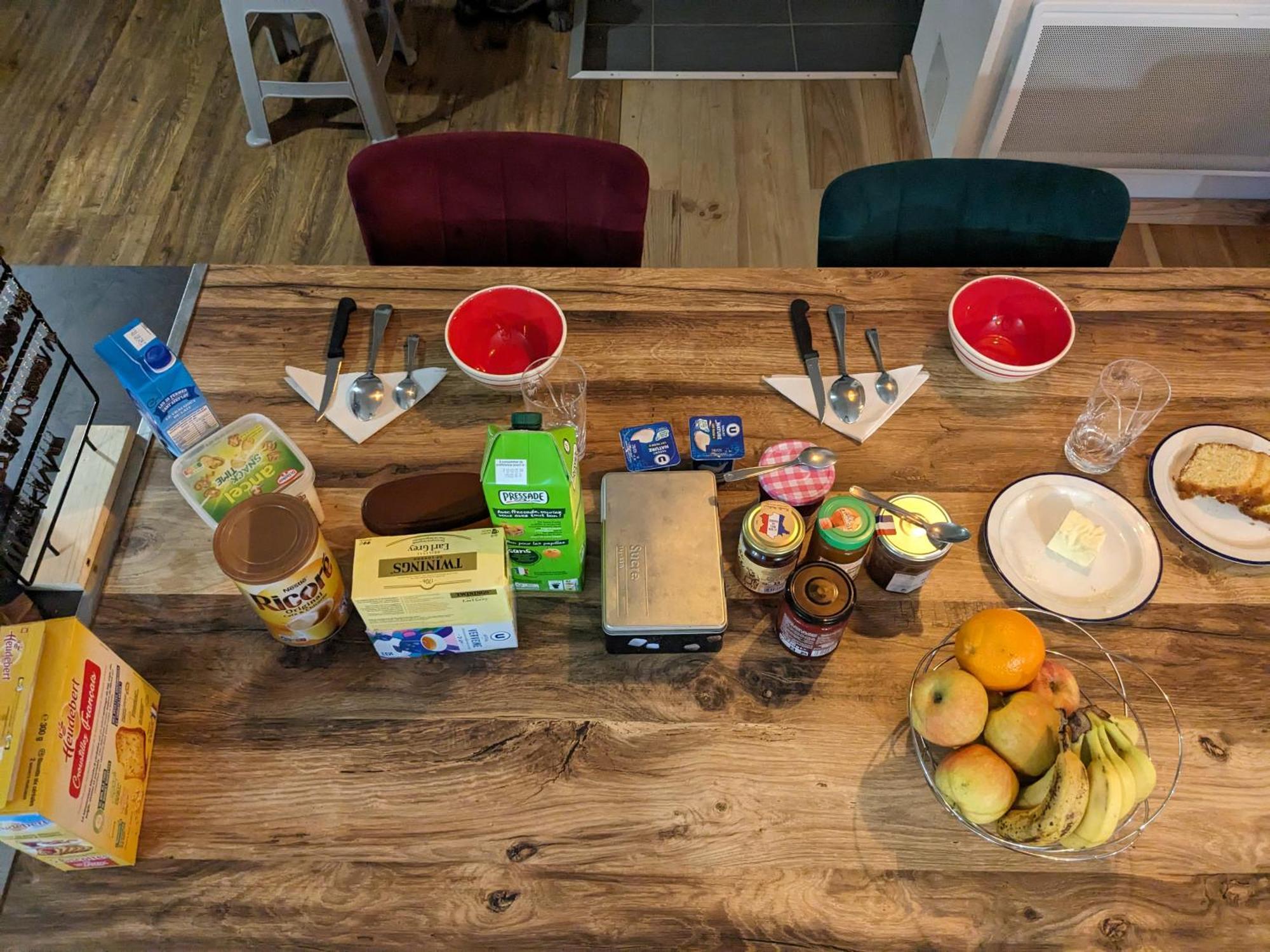 Chez Cornelia Bed & Breakfast Estaing  Ngoại thất bức ảnh